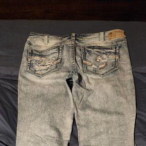 Silver jeans aiko mid straight 34/32